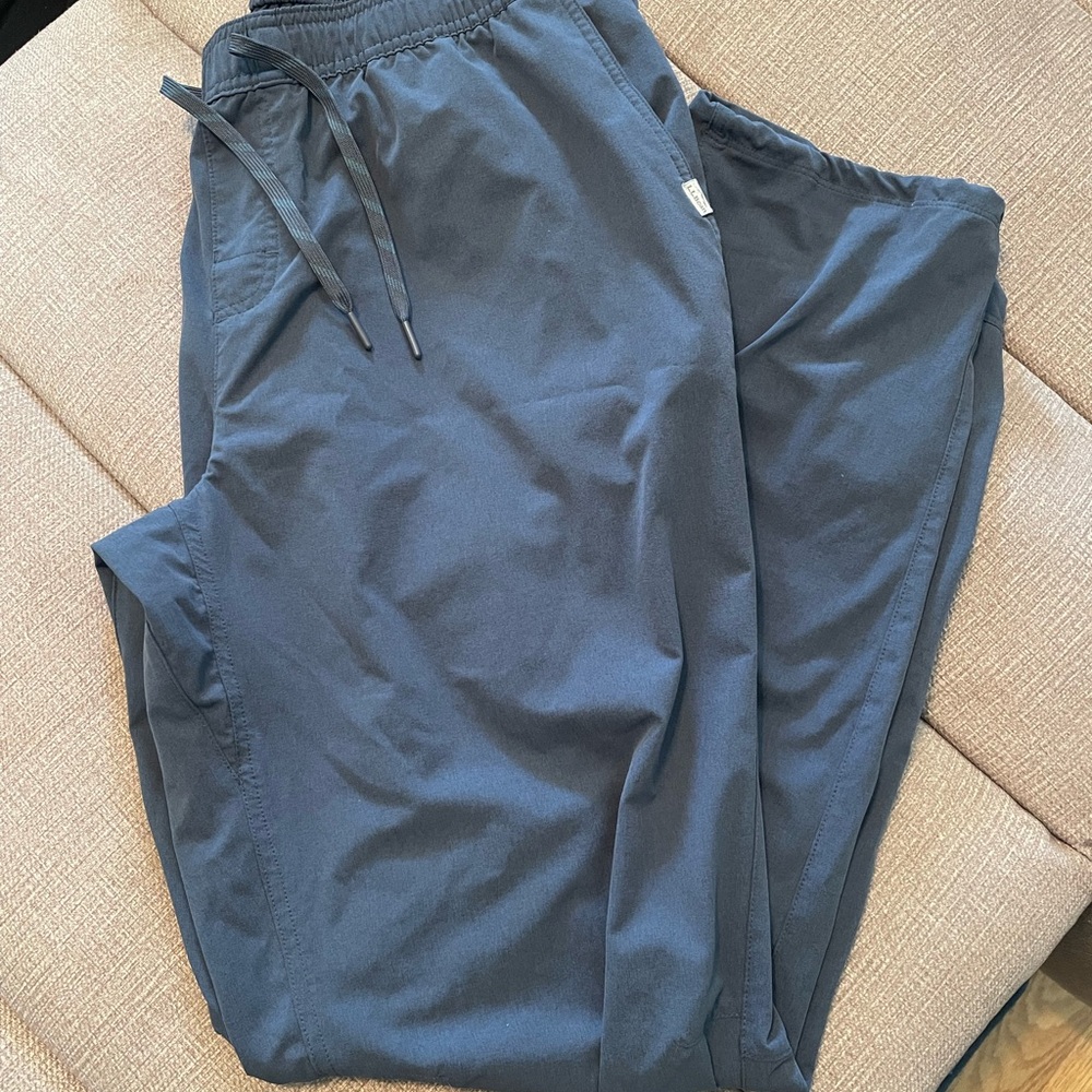 Men's LL Bean Multisport Pant XL 34” BLUE